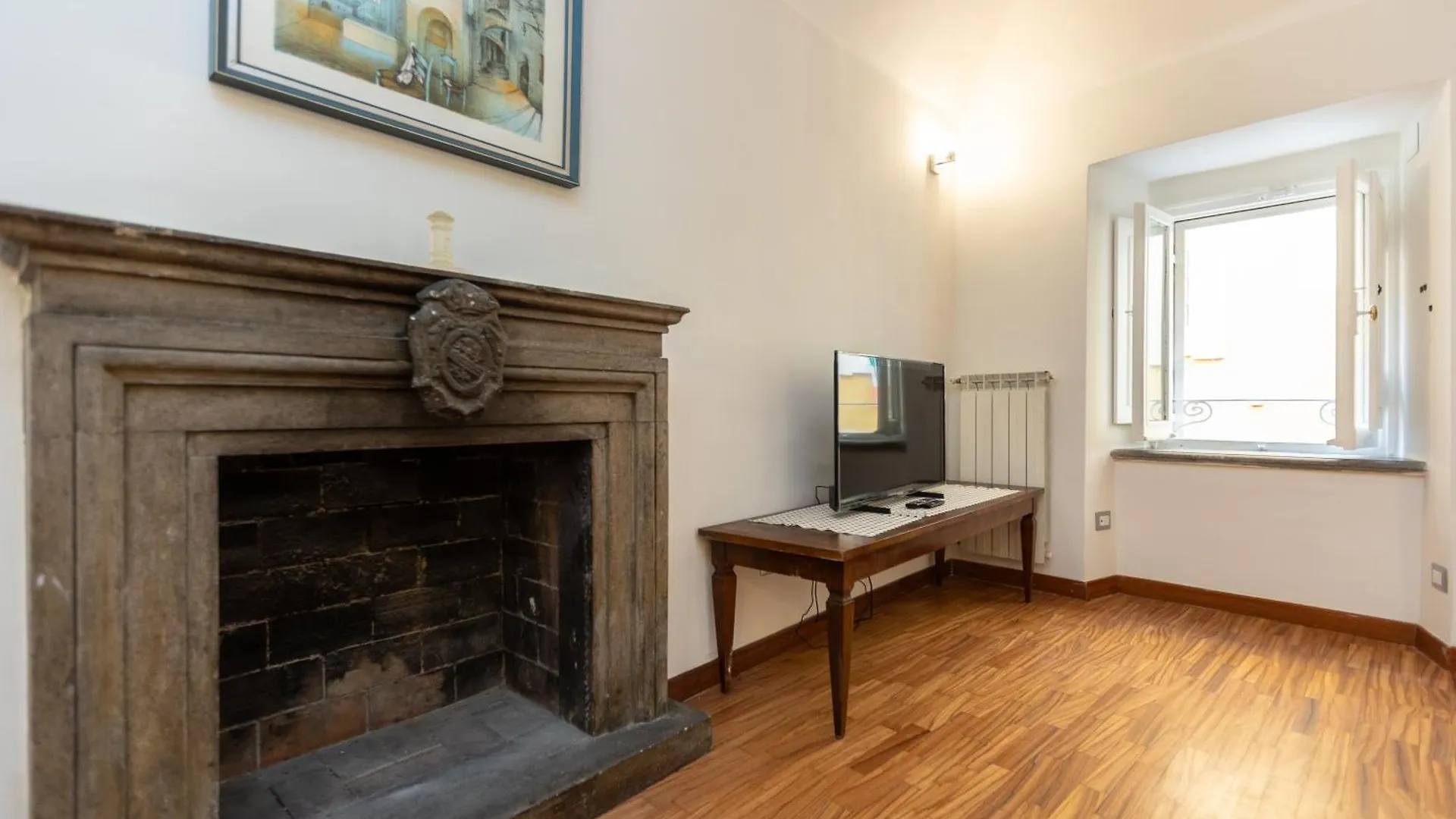 Palazzo De Mochis By Rental In Rome Apartment