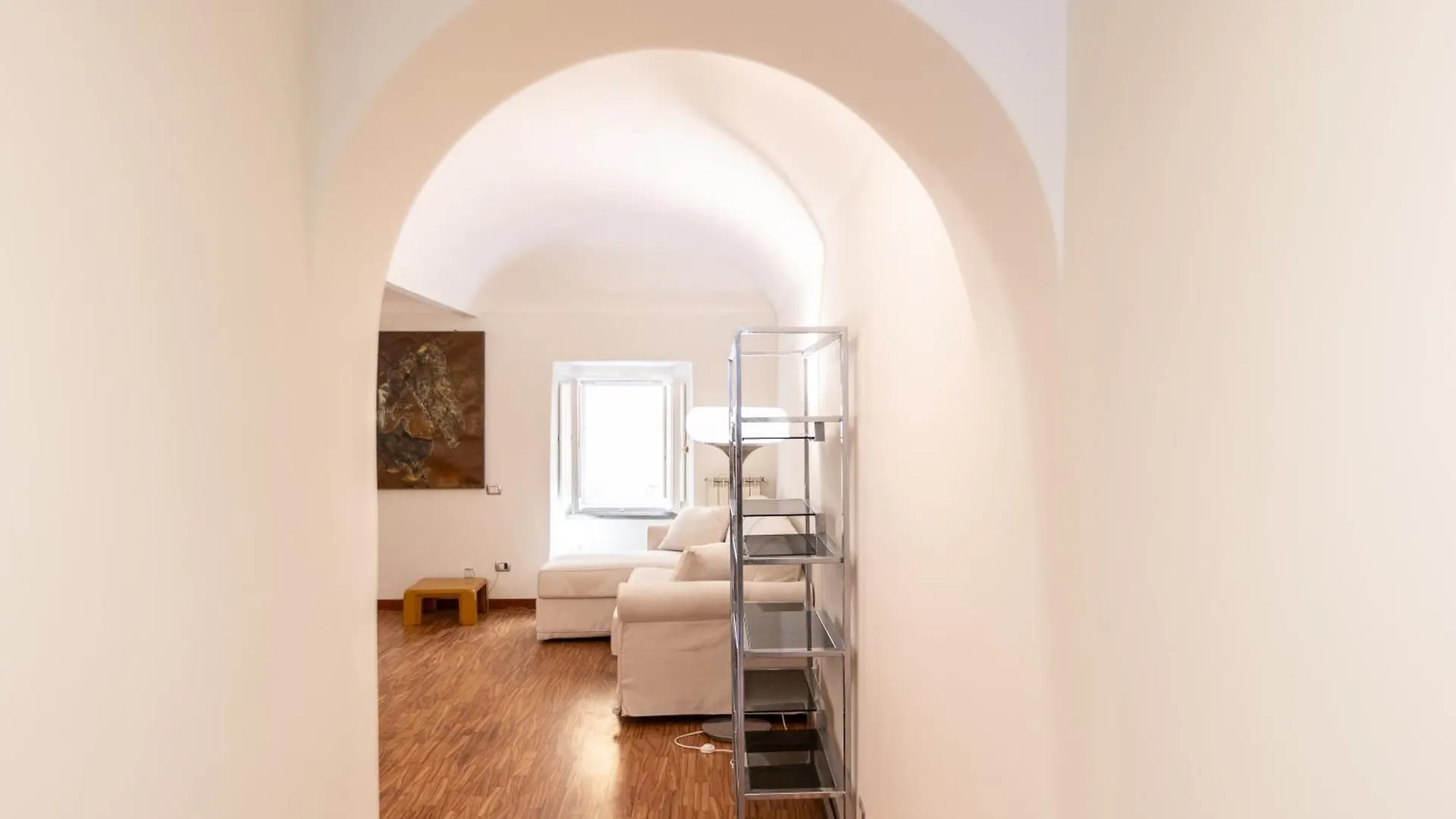 Palazzo De Mochis By Rental In Rome Apartment